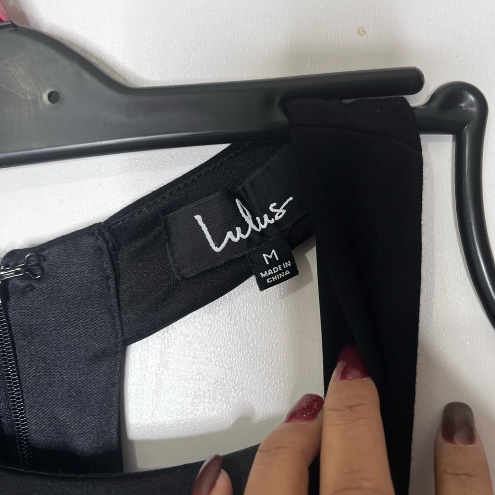 Lulu's Chic Black Sleeveless Mini Dress M - Picture 5 of 7
